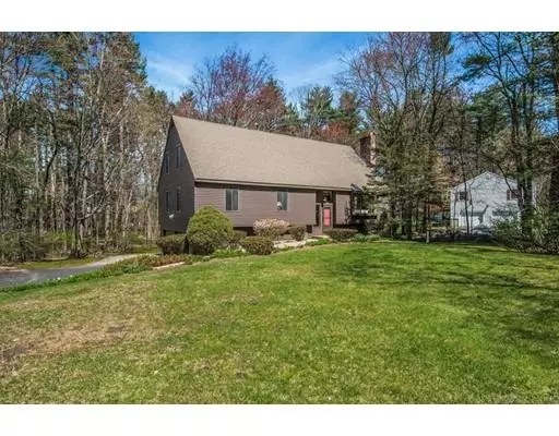 22 Carriage Lane, Stow, MA 01775