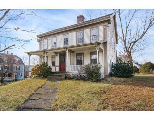 1 Hartford Ave S, Upton, MA 01568