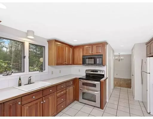 Plymouth, MA 02360,24 Thatcher Rd