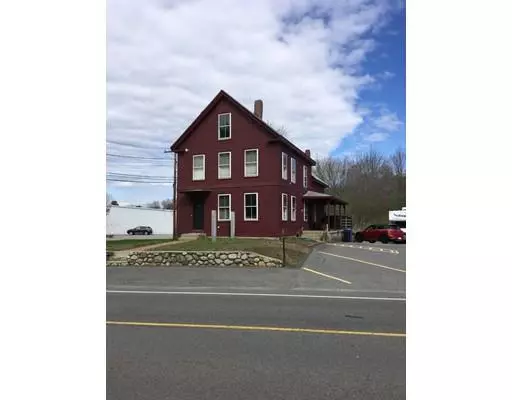 102 New Salem St, Wakefield, MA 01880