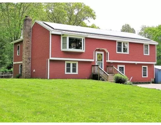 48 Saint George Rd, Brimfield, MA 01010