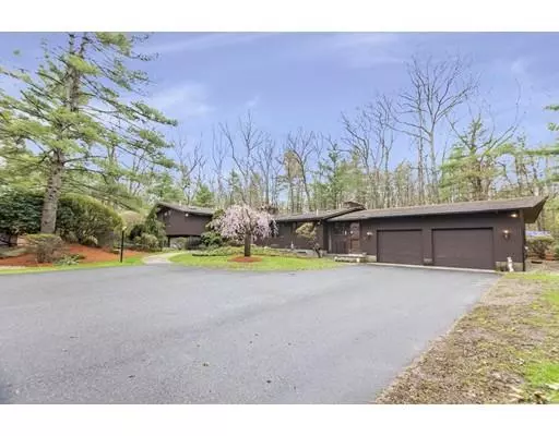 Carlisle, MA 01741,148 Stoney Gate