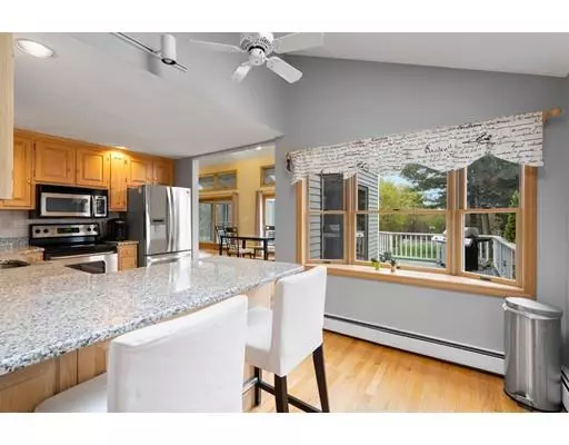 Salem, MA 01970,46 Ravenna Ave