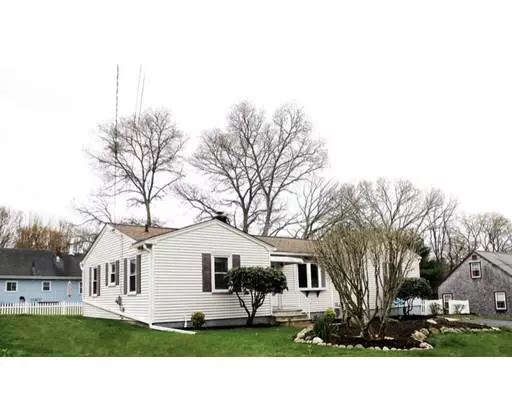 Acushnet, MA 02743,56 Rogerson Ave