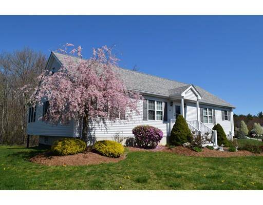 30 Harmony Xing, East Bridgewater, MA 02333