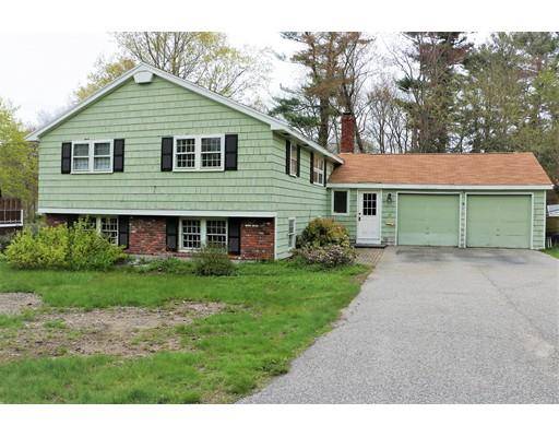 41 Brewster Rd, Hingham, MA 02043