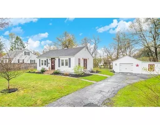 20 Oak Avenue Ext, Westfield, MA 01085