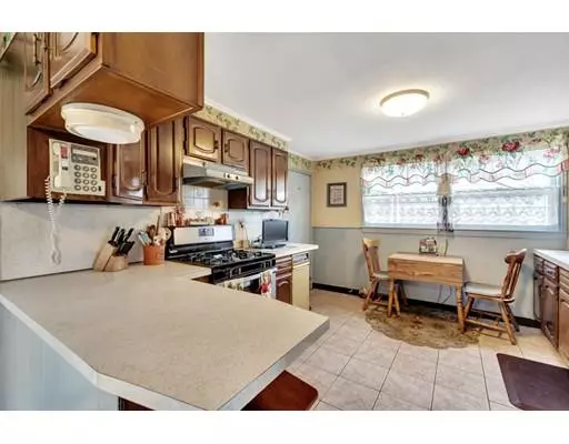Woburn, MA 01801,11 Churchill Rd