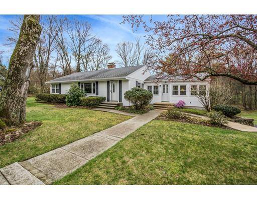 208 Breakneck Rd, Southbridge, MA 01550