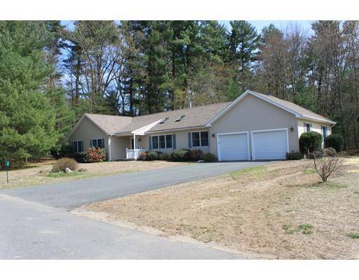 35 Country Lane, Sunderland, MA 01375