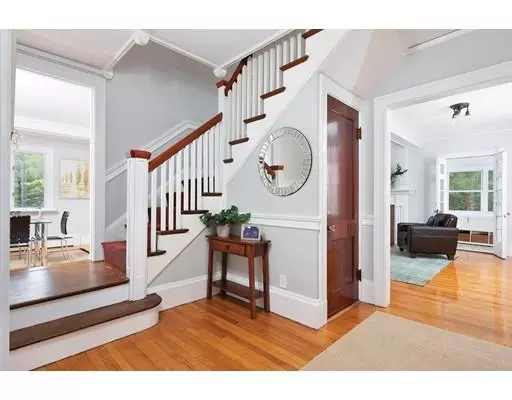 Brookline, MA 02445,176 Tappan St