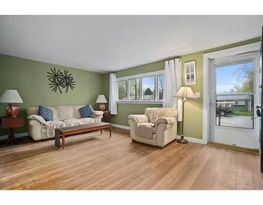 Danvers, MA 01923,15 Laurine Rd