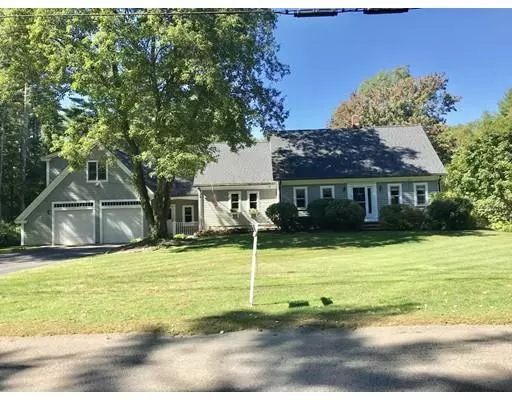 41 Hill St, Norton, MA 02766