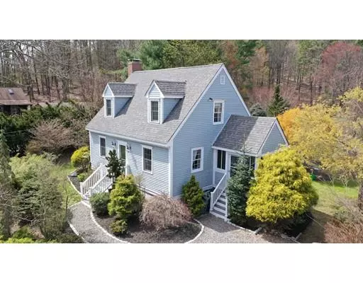 17 Newton Rd, Amesbury, MA 01913