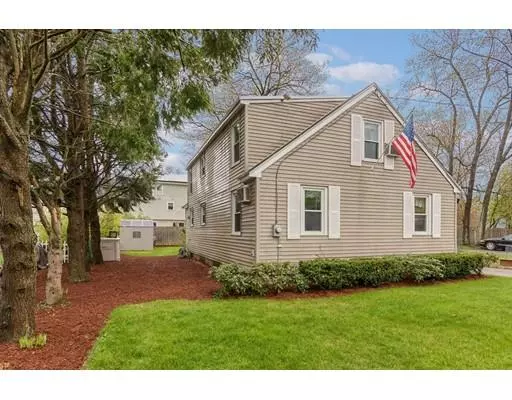 6 Gassett Rd, Westford, MA 01886