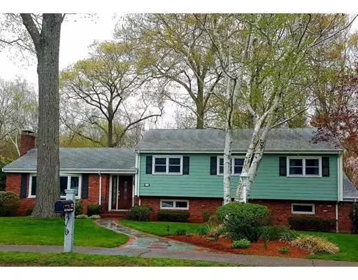 12 Mill Pond Lane, Norwood, MA 02062