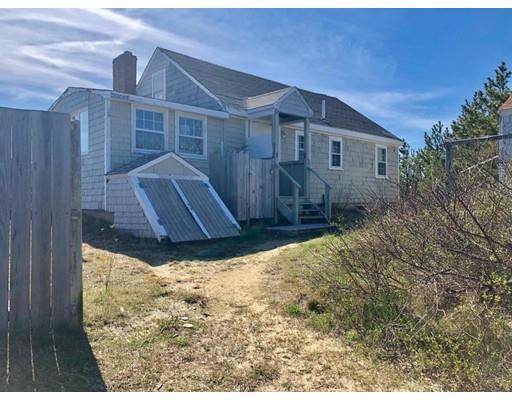 29 Knowles Heights Rd, Truro, MA 02666