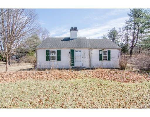 36 Wapping Rd, Kingston, MA 02364