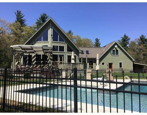 78 Howland Rd, Freetown, MA 02702