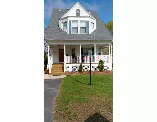 209 Oakland Ave, Methuen, MA 01844