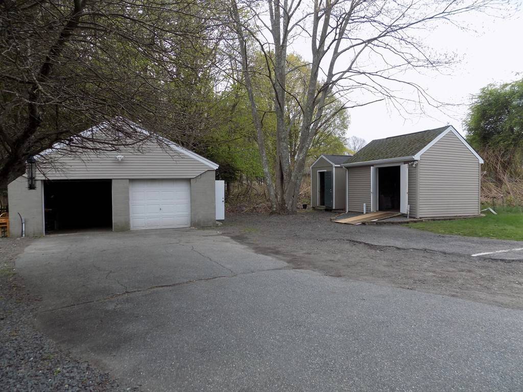 Taunton, MA 02780,54 Clifford St