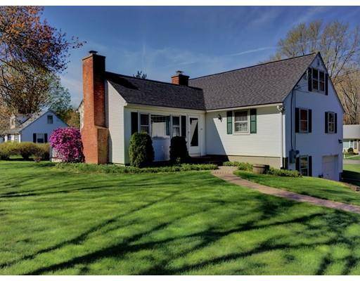 23 N Circle Dr, East Longmeadow, MA 01028