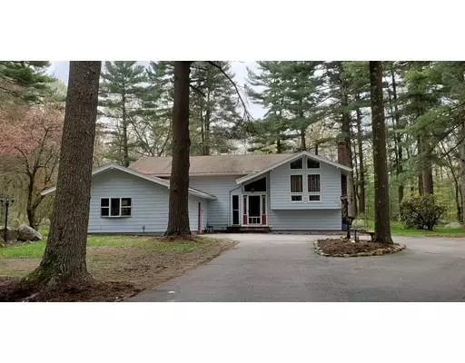 112 Dunster Road, Holliston, MA 01746