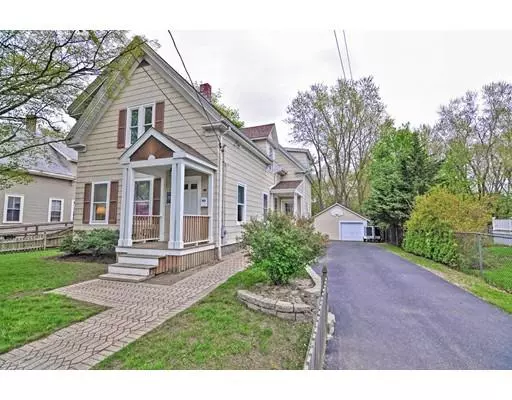 Rockland, MA 02370,173 E Water St