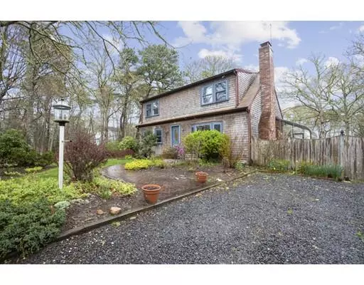 Brewster, MA 02631,283 Commons Way
