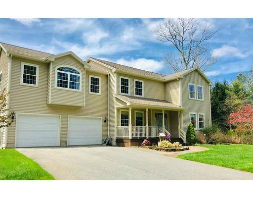 51 Porter St, Granby, MA 01033