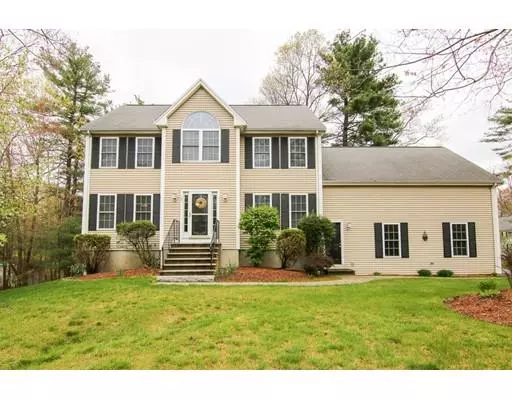 13 Tanglewood Drive, Franklin, MA 02038