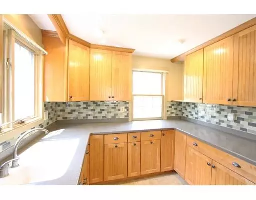 Belchertown, MA 01007,6 Forest Road
