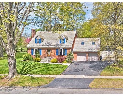 8 Nevins Ave, Longmeadow, MA 01106