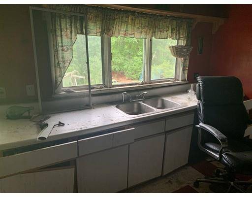 Brockton, MA 02301,963 Ash St