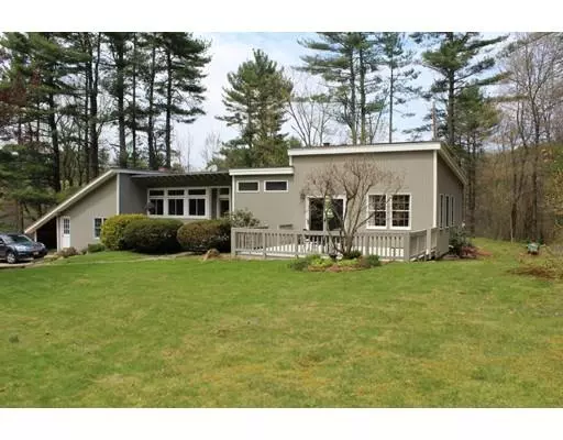 1435 Gilbertville Road, New Braintree, MA 01531