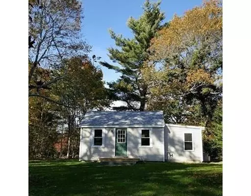 27A Park St, Mattapoisett, MA 02739