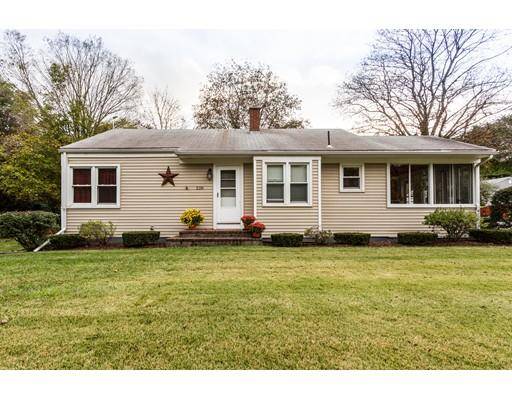 228 W Main St, West Brookfield, MA 01585