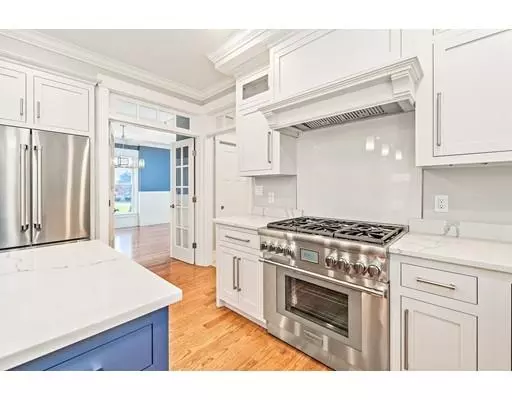 Cohasset, MA 02025,84 Forest Avenue