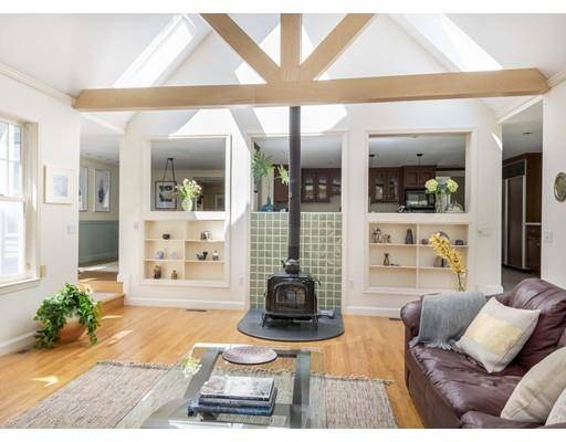 Weston, MA 02493,120 Montvale Road