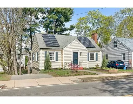 55 Beaver St, Waltham, MA 02453