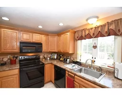 Hardwick, MA 01037,110 Ruggles St