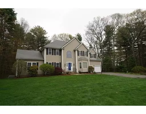 111 Elmshade Dr, Uxbridge, MA 01569