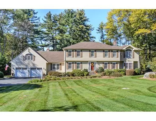 64 Pine St, Medfield, MA 02052