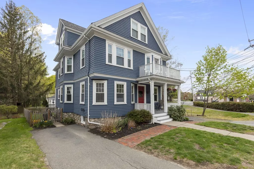 Lexington, MA 02421,154 Bedford St #1
