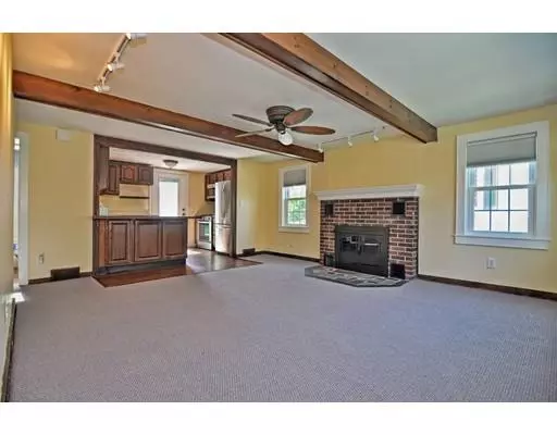 Wareham, MA 02571,35 Warr Ave