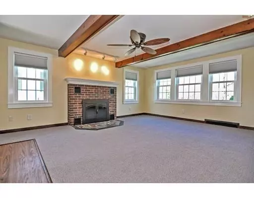 Wareham, MA 02571,35 Warr Ave