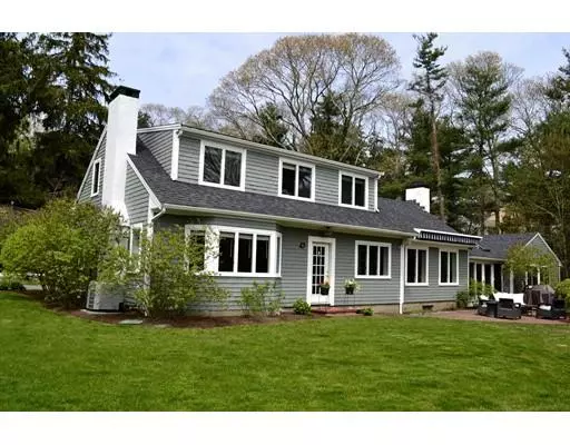 33 Bay View Rd, Duxbury, MA 02332