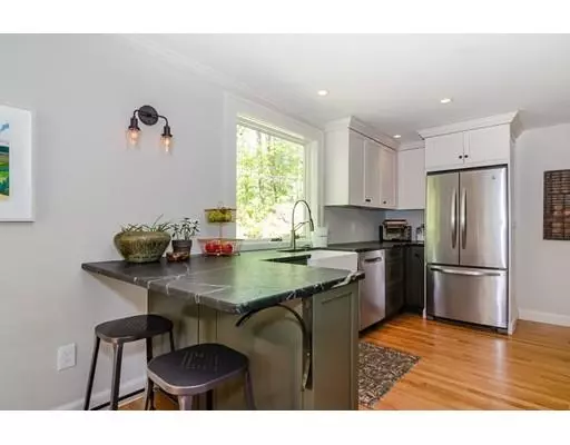 Sherborn, MA 01770,28 South Main Street