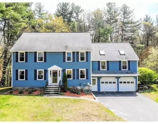 36 Village View Rd, Westford, MA 01886