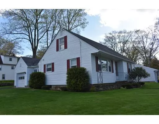 Southbridge, MA 01550,19 Mary Ellen Lane